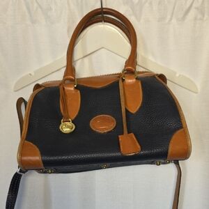 Classic Black and Tan Leather Handbag